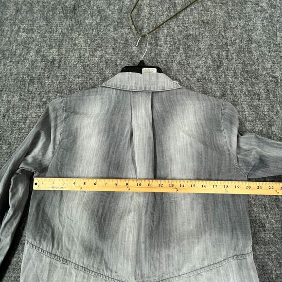Cloth & Stone Shirt Womens Small Gray Distressed Worn Trashed Button Front - Picture 8 of 11